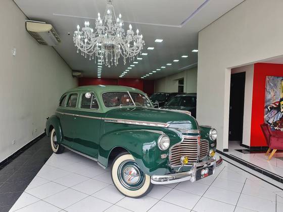 CHEVROLET DE LUXE 3.5 6 CILINDROS 12V GASOLINA 4P MANUAL